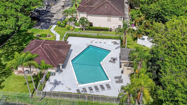 6335 Longboat Lane W E104, Boca Raton, FL 33433