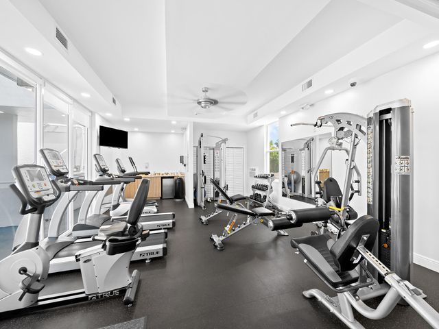 2200 NE 33rd Avenue 2d, Fort Lauderdale, FL 33305