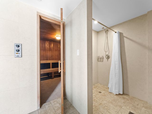 2200 NE 33rd Avenue 2d, Fort Lauderdale, FL 33305