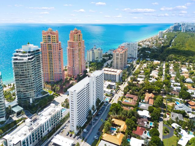 2200 NE 33rd Avenue 2d, Fort Lauderdale, FL 33305