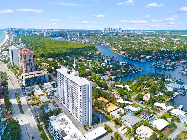 2200 NE 33rd Avenue 2d, Fort Lauderdale, FL 33305