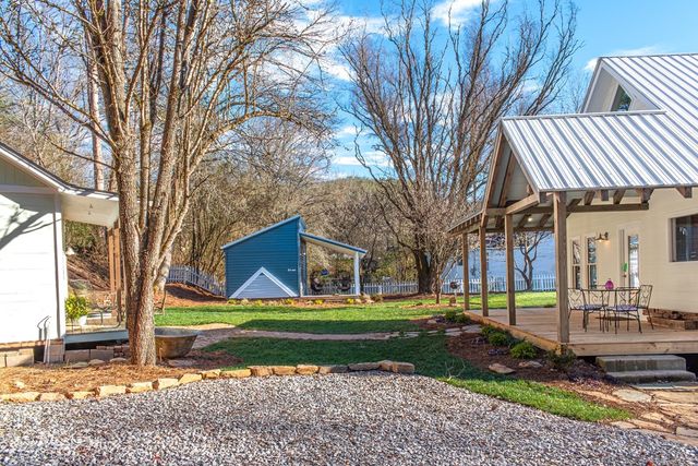 8679 Lakewood Hwy, Mineral Bluff, GA 30559