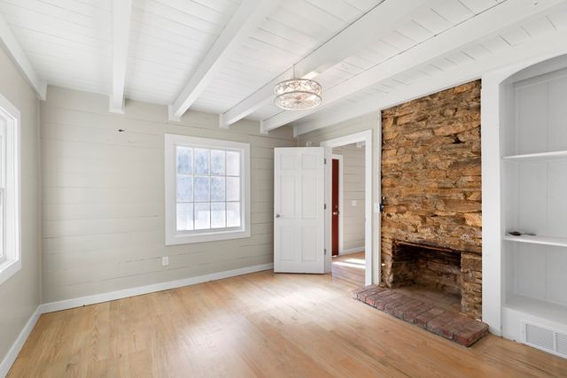 8679 Lakewood Hwy, Mineral Bluff, GA 30559