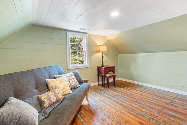 8679 Lakewood Hwy, Mineral Bluff, GA 30559