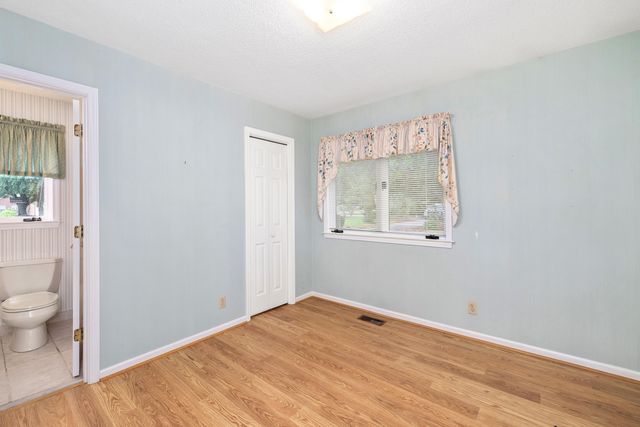 710 Lakewood Drive, Sumter, SC 29150