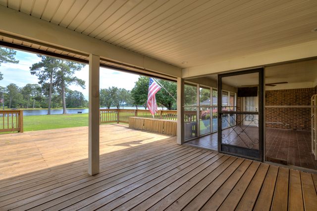 710 Lakewood Drive, Sumter, SC 29150