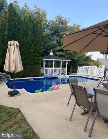 834 CRYSTAL PALACE CT, Owings Mills, MD 21117