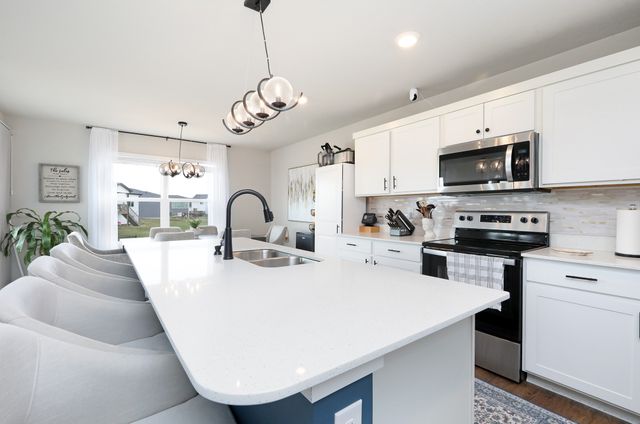 270 NW Charlestown Lane, Waukee, IA 50263