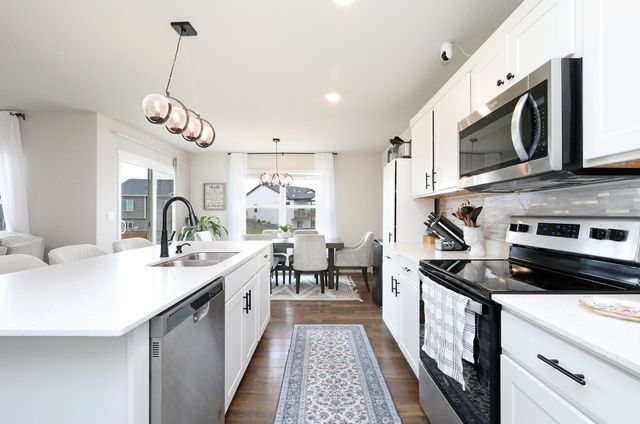 270 NW Charlestown Lane, Waukee, IA 50263