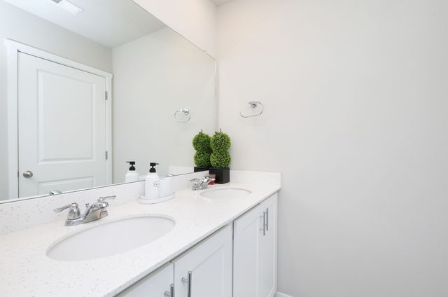 270 NW Charlestown Lane, Waukee, IA 50263