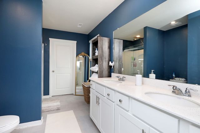 270 NW Charlestown Lane, Waukee, IA 50263