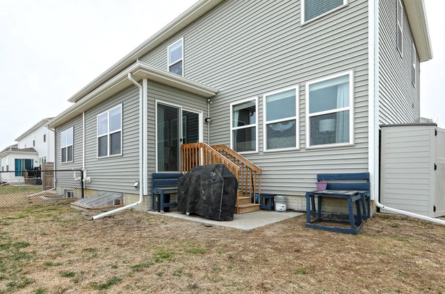 270 NW Charlestown Lane, Waukee, IA 50263