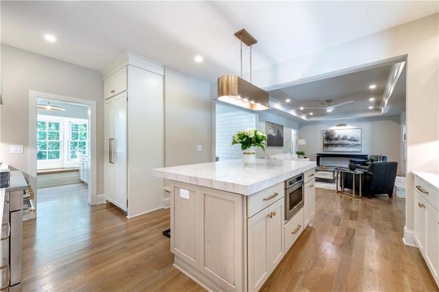 8965 River Run, Sandy Springs, GA 30350