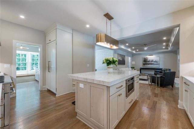 8965 River Run, Sandy Springs, GA 30350