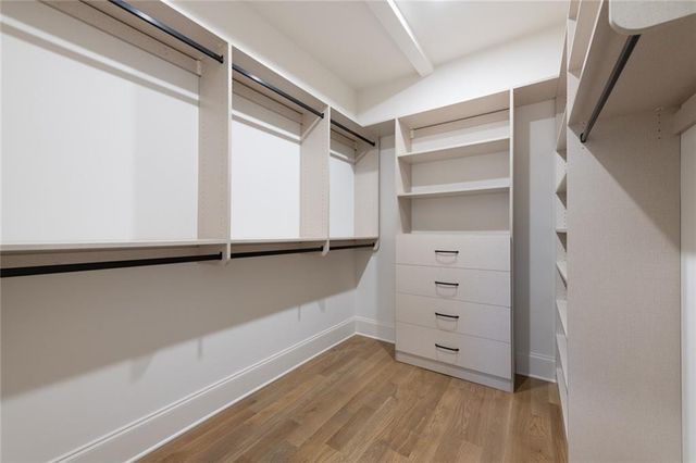 8965 River Run, Sandy Springs, GA 30350