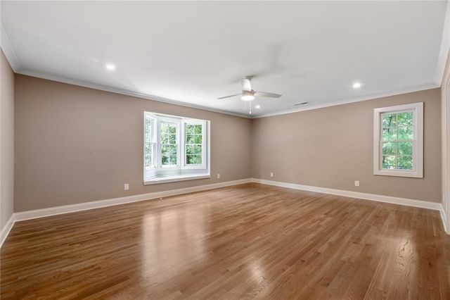 8965 River Run, Sandy Springs, GA 30350