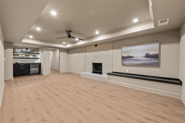 8965 River Run, Sandy Springs, GA 30350