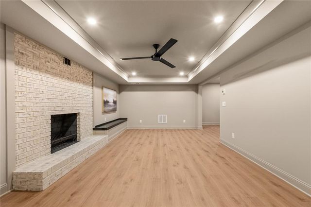 8965 River Run, Sandy Springs, GA 30350
