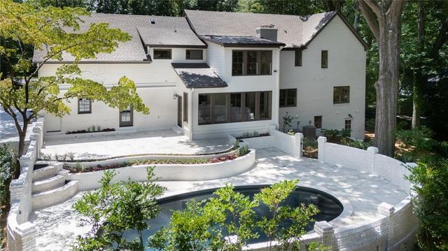 8965 River Run, Sandy Springs, GA 30350