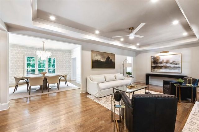 8965 River Run, Sandy Springs, GA 30350