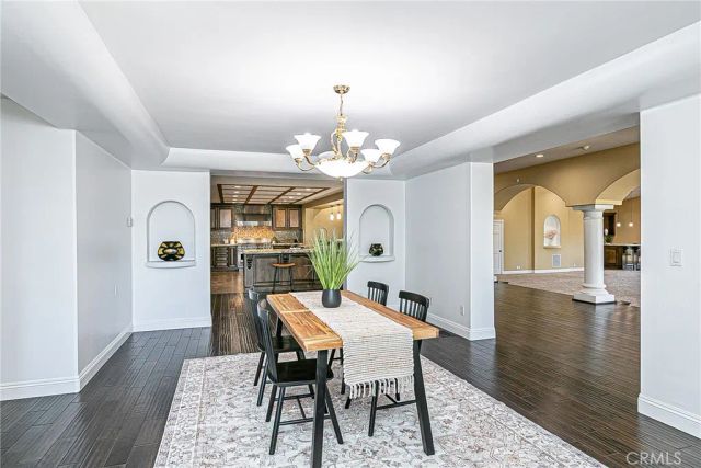 1956 Cambridge Way, Santa Maria, CA 93454