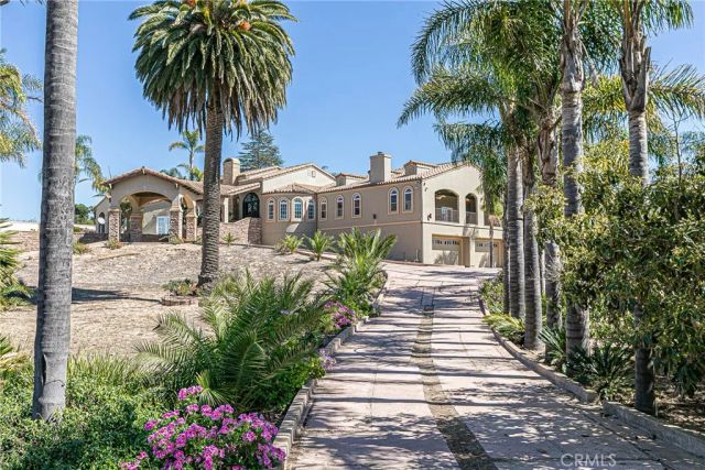 1956 Cambridge Way, Santa Maria, CA 93454