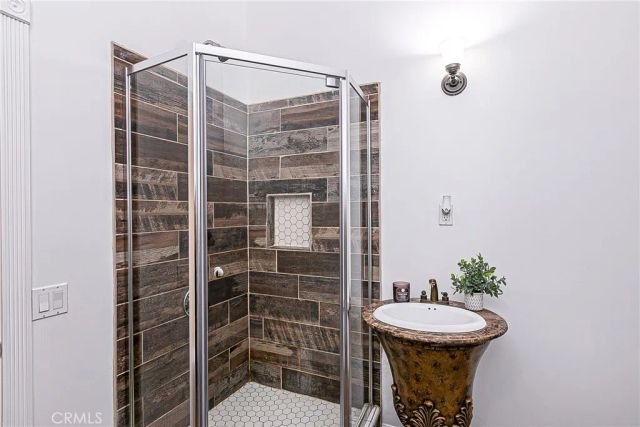 1956 Cambridge Way, Santa Maria, CA 93454