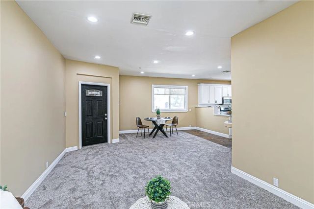 1956 Cambridge Way, Santa Maria, CA 93454