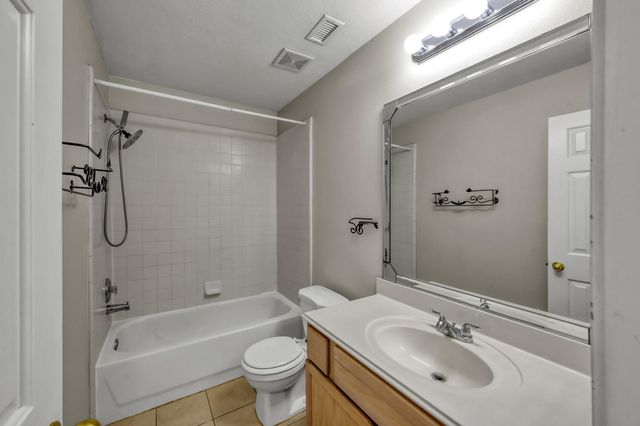 319 Cape Conroe Drive, Montgomery, TX 77356