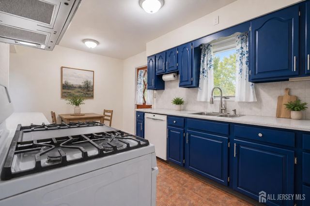 70 Merrill Avenue, East Brunswick, NJ 08816