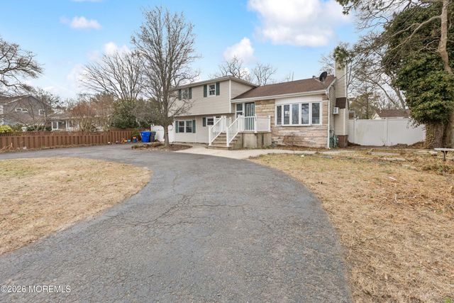 346 Heritage Drive, Brick, NJ 08723