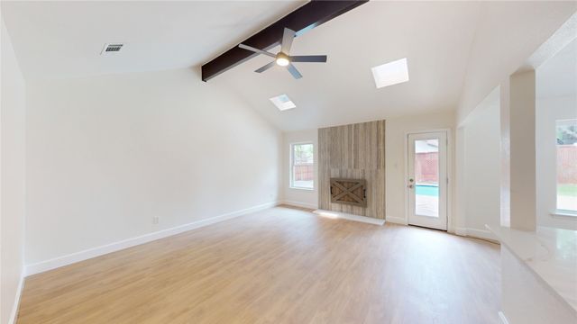 510 Evans Drive, Euless, TX 76040