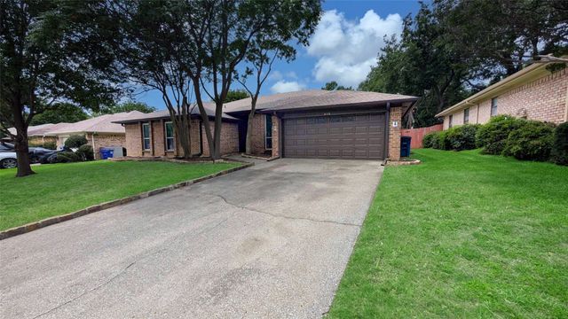 510 Evans Drive, Euless, TX 76040