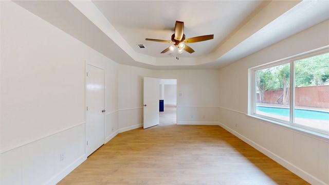 510 Evans Drive, Euless, TX 76040