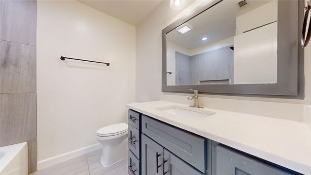 510 Evans Drive, Euless, TX 76040