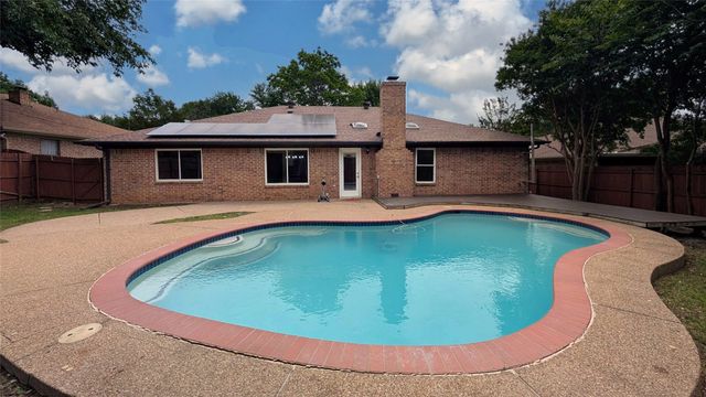 510 Evans Drive, Euless, TX 76040