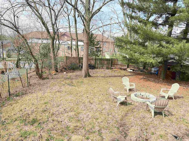 308 S Davisson Street, Bloomington, IN 47403