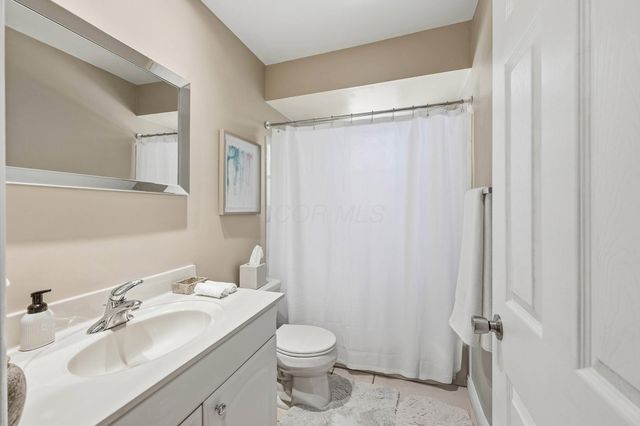 1336 Hickory Ridge Lane, Columbus, OH 43235