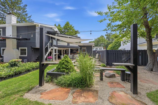 1336 Hickory Ridge Lane, Columbus, OH 43235