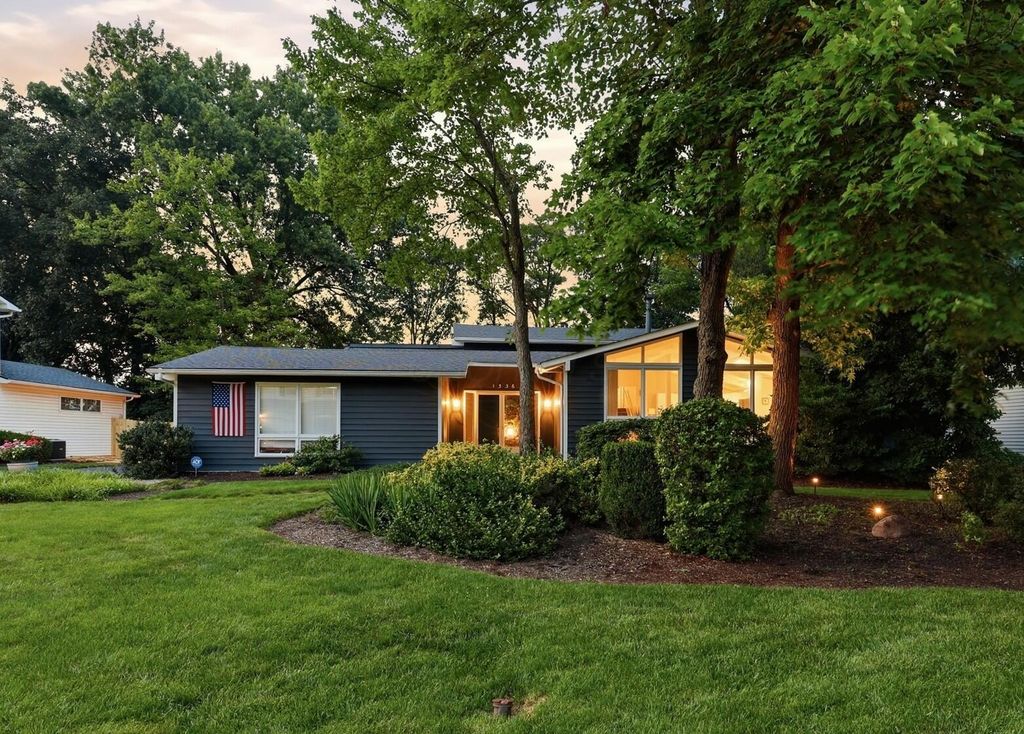 1336 Hickory Ridge Lane, Columbus, OH 43235