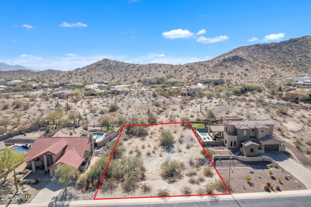 Image 2 of property listing at 18323 W SANTA IRENE Drive 19, Goodyear, AZ 85338