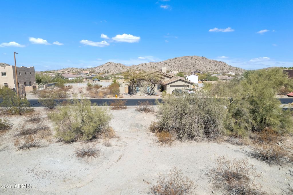 Image 22 of property listing at 18323 W SANTA IRENE Drive 19, Goodyear, AZ 85338
