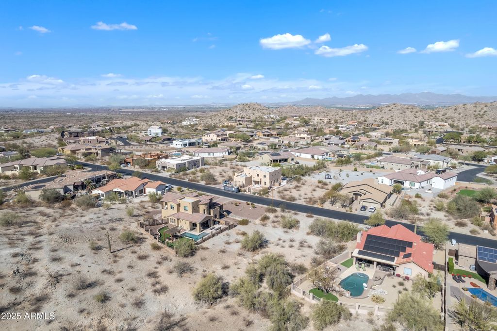 Image 32 of property listing at 18323 W SANTA IRENE Drive 19, Goodyear, AZ 85338