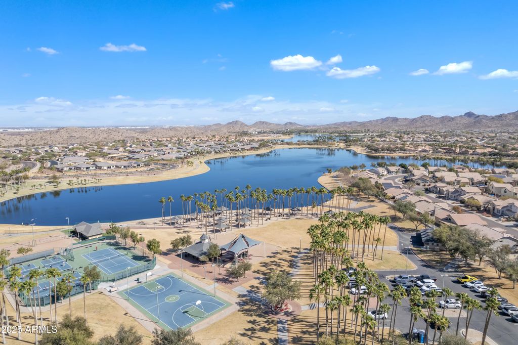 Image 36 of property listing at 18323 W SANTA IRENE Drive 19, Goodyear, AZ 85338