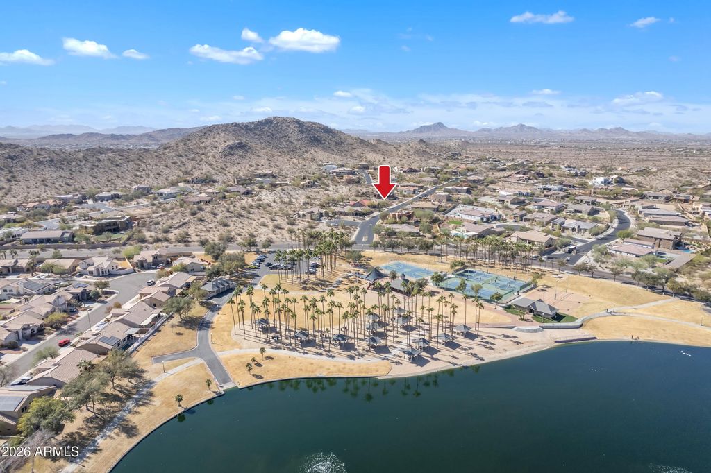 Image 5 of property listing at 18323 W SANTA IRENE Drive 19, Goodyear, AZ 85338