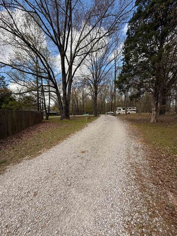 2857 HWY 64 HWY, Oakland, TN 38028