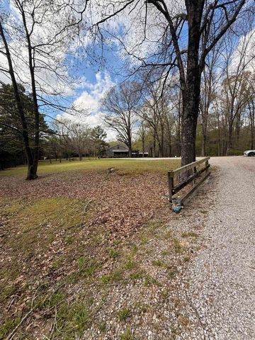 2857 HWY 64 HWY, Oakland, TN 38028