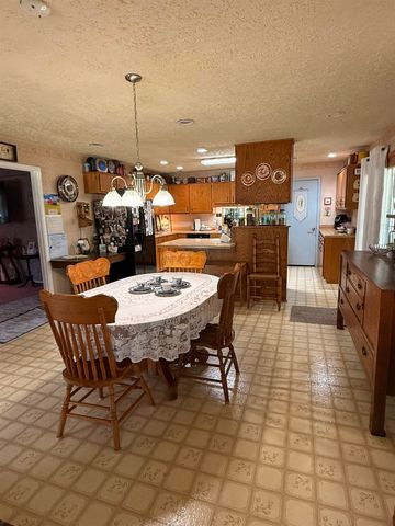2857 HWY 64 HWY, Oakland, TN 38028
