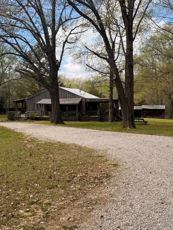 2857 HWY 64 HWY, Oakland, TN 38028