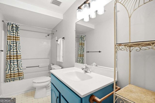 3660 Chartwell Drive, Suwanee, GA 30024